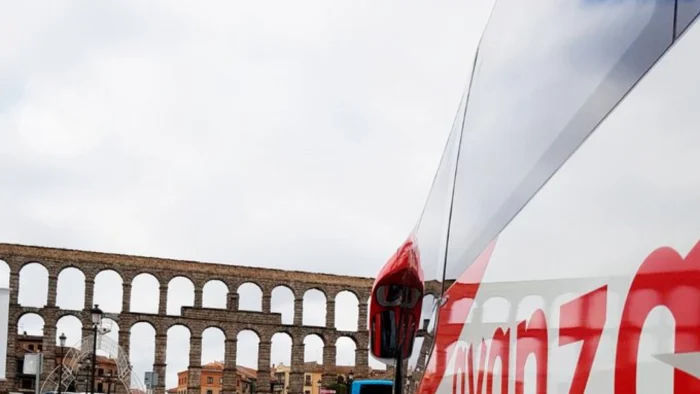 Usuarios de la línea Segovia-Madrid denuncian un servicio de autobús "insostenible