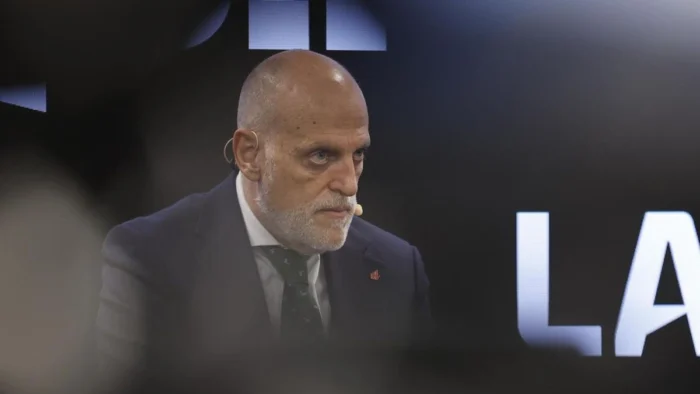 LaLiga pagará 50 euros por denuncias de bares que emitan fútbol pirata