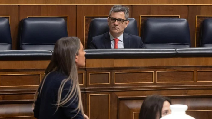 PP, Vox y Junts bloquean la subida de las pensiones y la prórroga del "escudo social