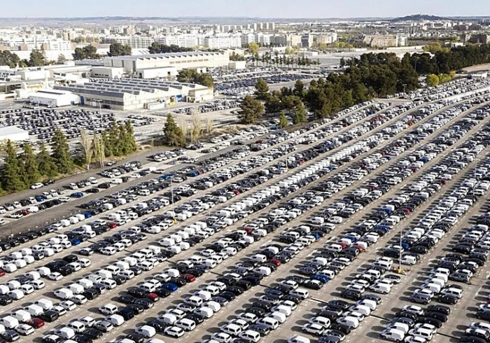 El sector automovilístico español en alerta por la falta de incentivos a la compra