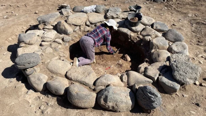 Hallazgo sorprendente en una necrópolis aborigen de Canarias: ¿Una tumba con influencias cristianas?
