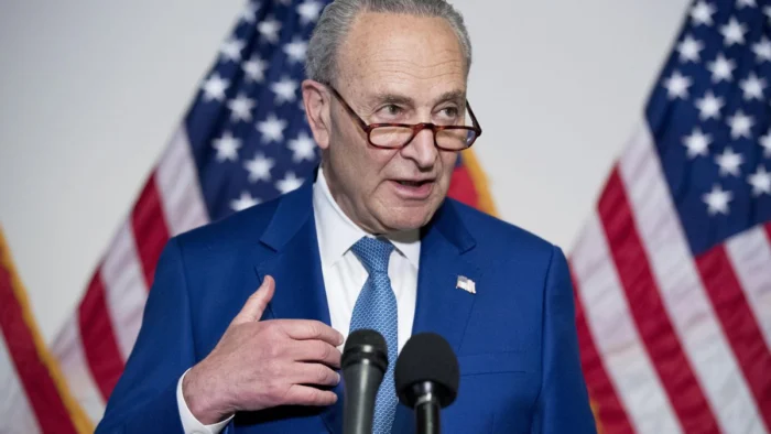 ACUERDO IN EXTREMIS ENTRE TRUMP Y DEMÓCRATAS PARA EVITAR EL CIERRE DEL GOBIERNO