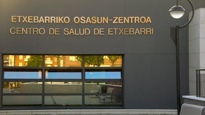 Nuevo canal de WhatsApp para reducir las citas perdidas en la sanidad vasca