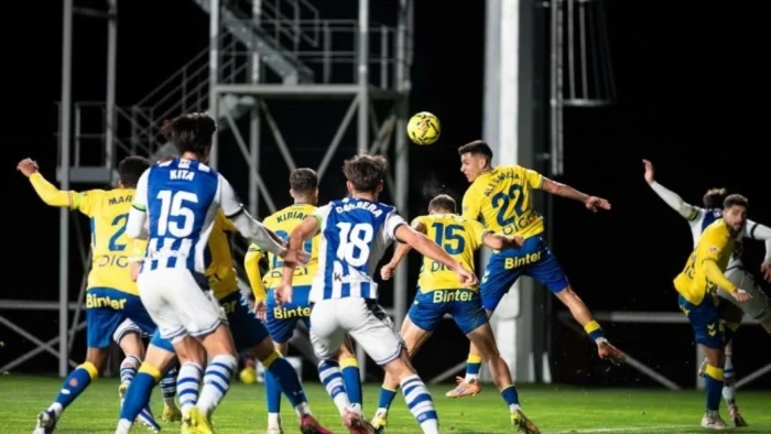 UD Las Palmas Empata con Real Sociedad B y Aumenta la Incertidumbre por el Ascenso