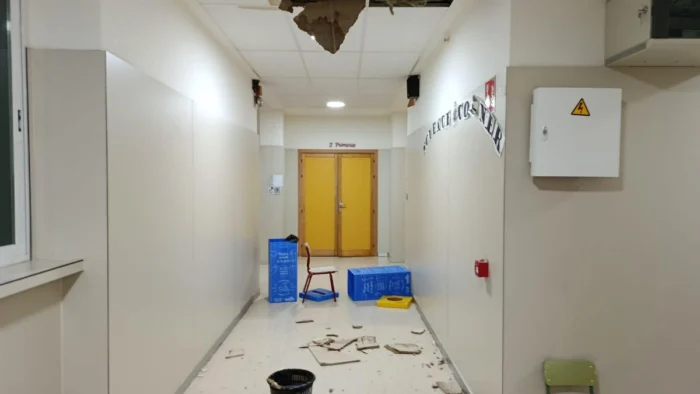 Pesadilla en un colegio público de Pozuelo: caída de techos, goteras y caso omiso del Ayuntamiento desde hace dos años