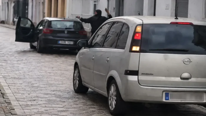 Violento enfrentamiento entre vecinos en Puerto Real evitado por la policía