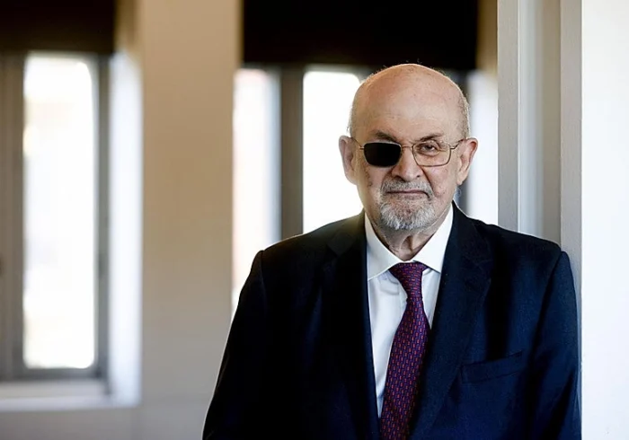 La penúltima hora de Salman Rushdie: cuentos urgentes desde Mumbai