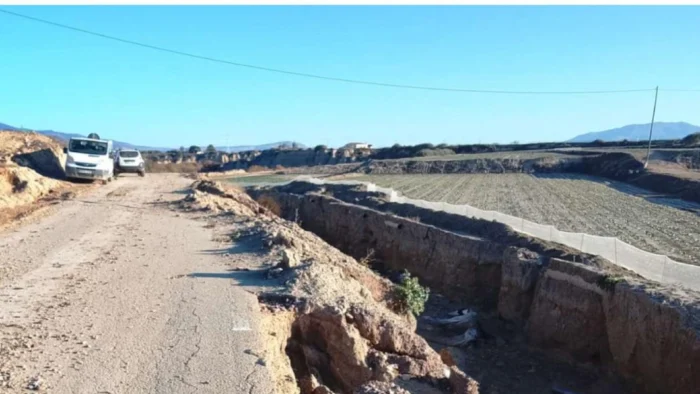Reconstrucción de caminos rurales en Lorca tras los daños de la DANA de 2025