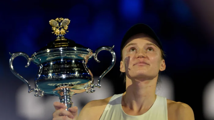 NUEVO TÍTULO: Elena Rybakina conquista el Abierto de Australia tras vencer a Sabalenka en una final épica