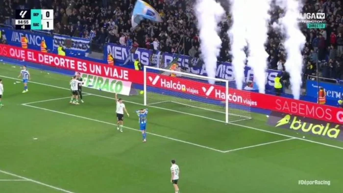 Importante victoria del Racing Santander en Riazor ante el Deportivo