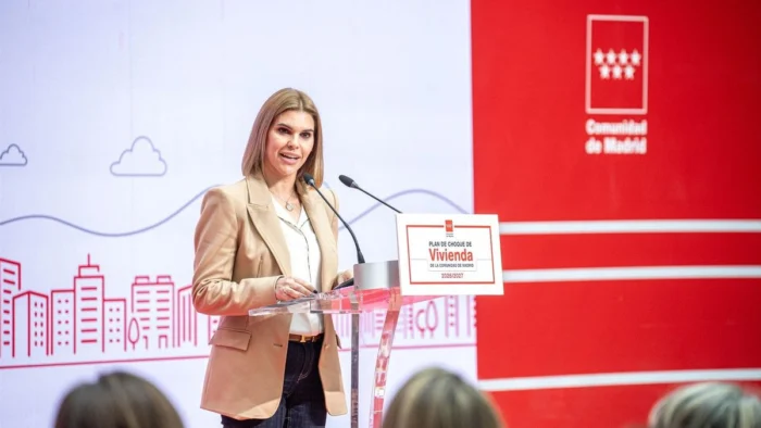 Investigan por violencia de género al jefe de la Policía Local de Alcalá de Henares y el PP lo mantiene en el cargo