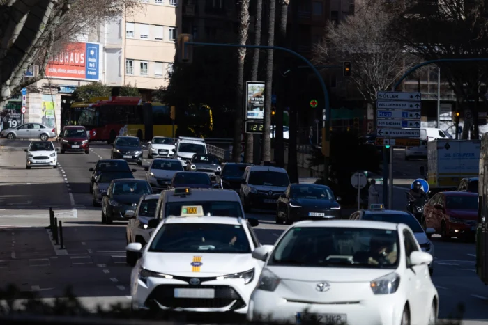 "Entré con mi Tesla y no pienso pagar": turistas alemanes cargan contra la nueva zona de bajas emisiones de Palma