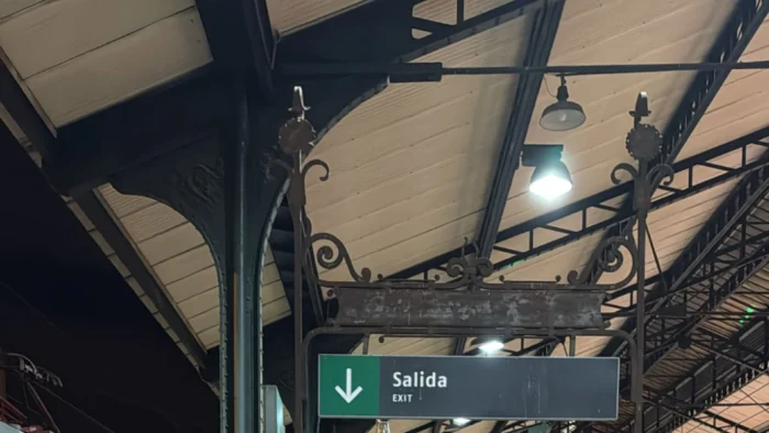 Huelga de Renfe Causa Cancelaciones y Caos en Cercanías