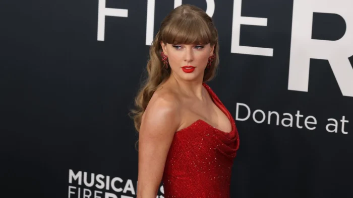 NUEVO TITOLO: El sorprendente origen del videoclip "Opalite" de Taylor Swift y su estreno tardío en YouTube