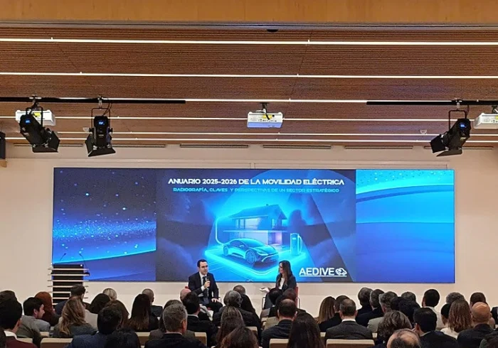 El auge de la movilidad eléctrica en España: AEDIVE presenta su Anuario 2025-2026