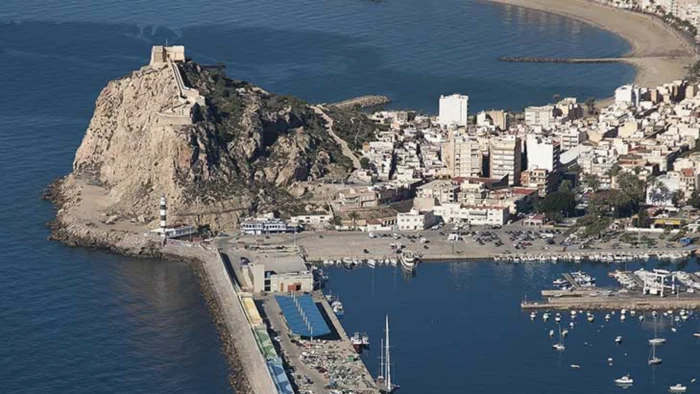 Águilas exige mejoras urgentes en el puerto pesquero a la Comunidad de Murcia