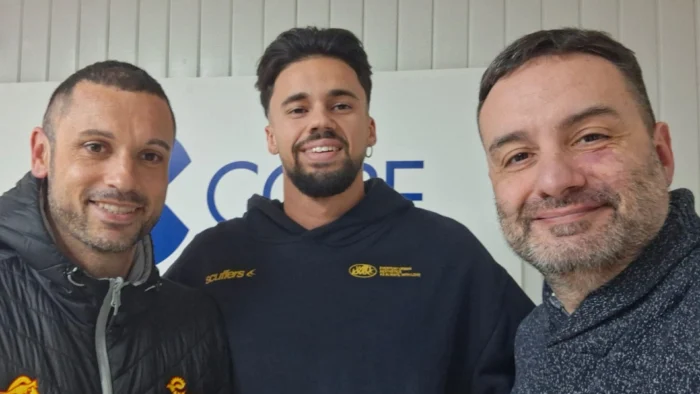 Isidro Leyva denuncia la precariedad de las instalaciones de atletismo en Almería