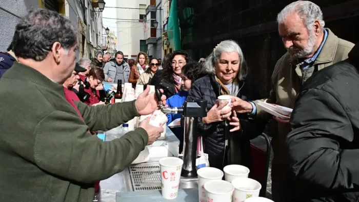Ayuntamiento de Cádiz Refuerza el Control Durante el Carnaval 2026