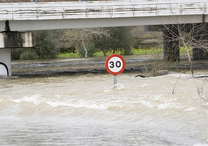 BORRASCA LEONARDO AZOTA ESPAÑA: INUNDACIONES, EVACUACIONES Y CAOS