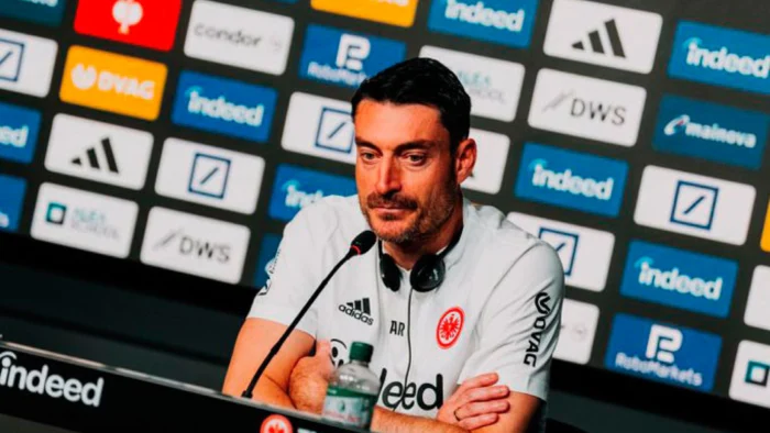 El innovador método de Albert Riera para gestionar la disciplina en el Eintracht de Frankfurt