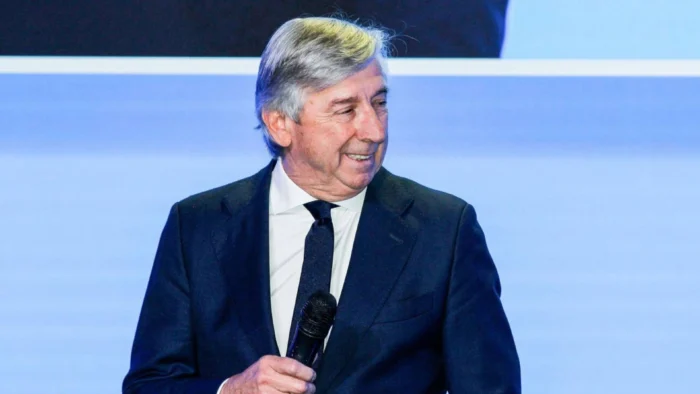 Movistar Team celebra invitación a Caja Rural al Tour de Francia 2026