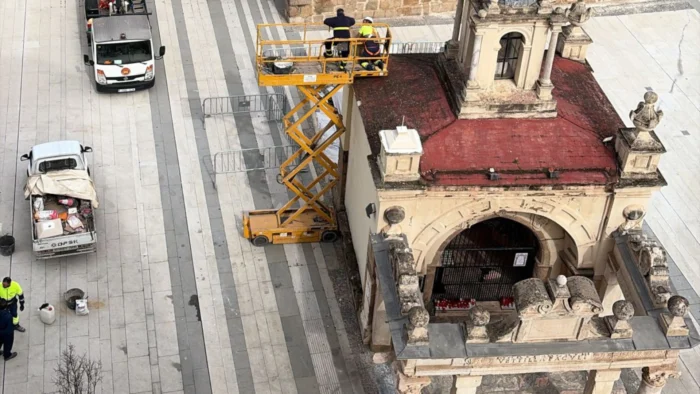 RESTAURACIÓN DEL HORNITO DE SANTA EULALIA TRAS INCIDENTE EN CABALGATA