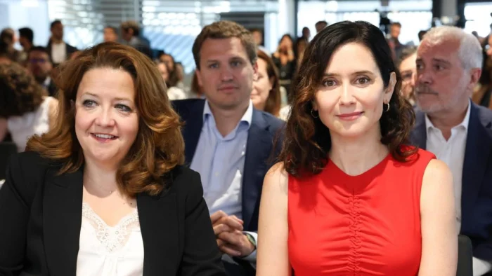 El Gobierno de Ayuso elimina los órganos de control de los hospitales públicos de gestión privada