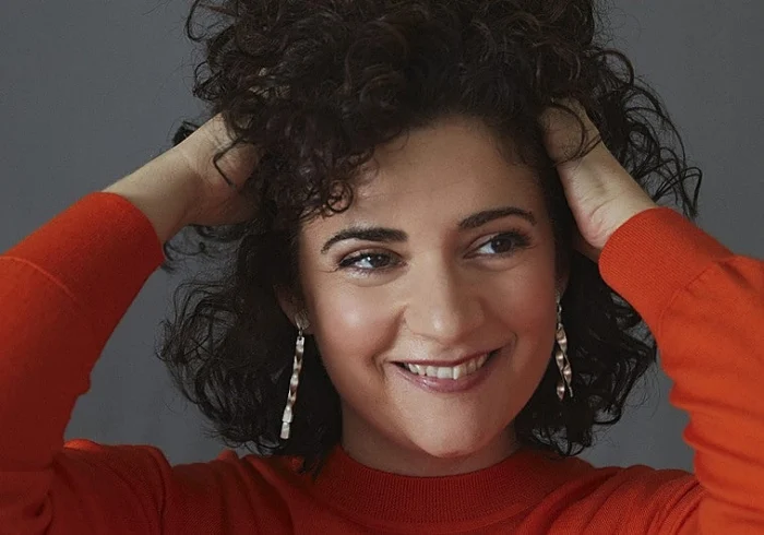 María Miró, de cuidar la piel de sus pacientes a ponerse en la piel de sus personajes