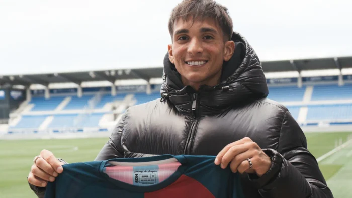 Ángel Martín González zanja la polémica de los laterales: "No sé por qué hay esa obsesión"