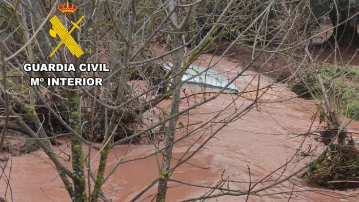 Rescate en Jaén: Guardia Civil salva a conductor atrapado por la crecida de un arroyo