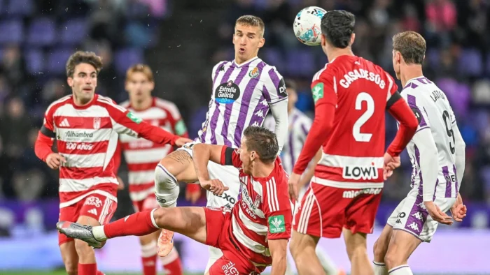 Posible alineación del Granada ante el Valladolid: La incógnita del reemplazo de Sergio Ruiz