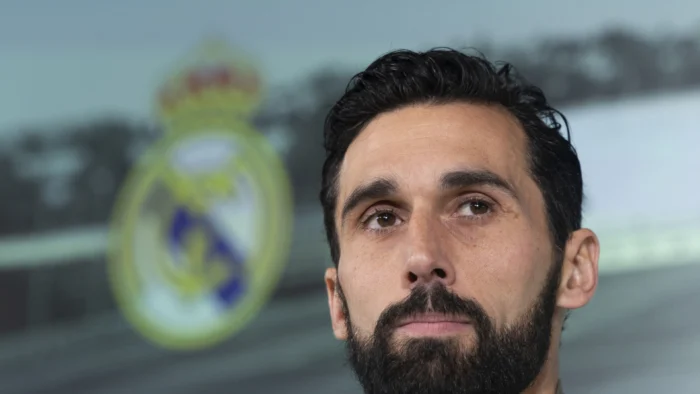 Álvaro Arbeloa exige resolución en el 'caso Negreira' y advierte sobre el Valencia