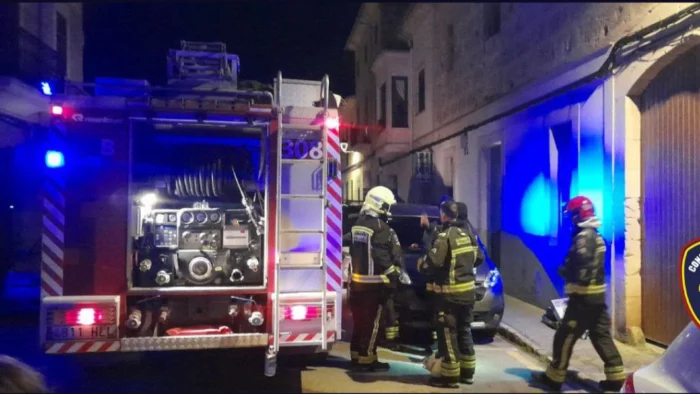 INCENDIO EN ALGAIDA DEJA A UN MATRIMONIO GRAVE