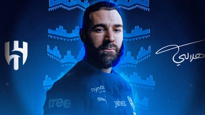 Benzema deja el Al-Ittihad para fichar por el Al-Hilal