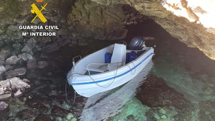 Búsqueda en curso de tres embarcaciones desaparecidas con 81 personas a bordo en la ruta Argelia-Baleares