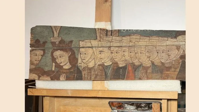 Descubriendo los Secretos de la Corte Medieval Toledana a Través de "Joyas" Artísticas