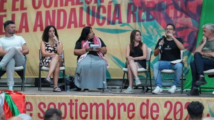 La pirueta política de Adelante Andalucía: captar el voto desmovilizado del PSOE sin restar apoyos a las otras izquierdas