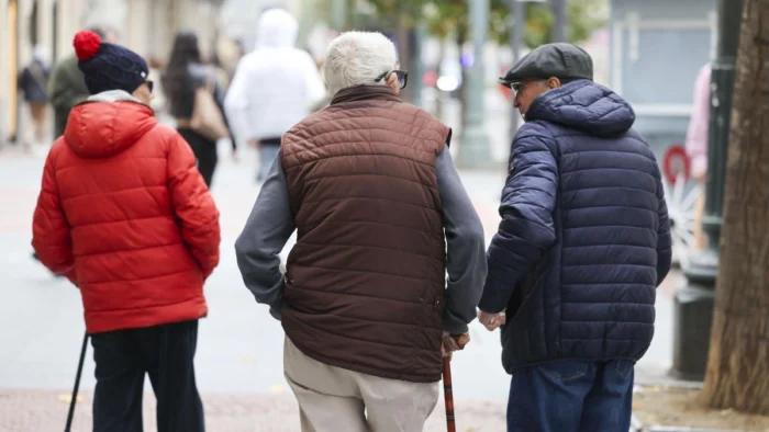 Nuevas Pensiones en 2026: Incrementos, Mínimos y Edad de Jubilación