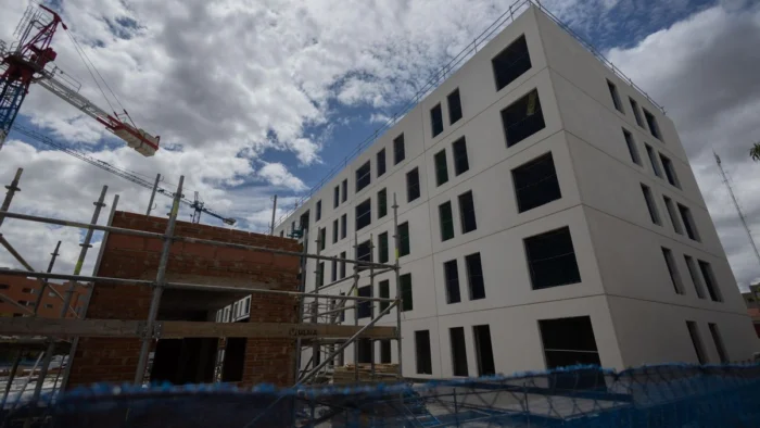 Europa busca soluciones a la crisis de vivienda con visiones enfrentadas