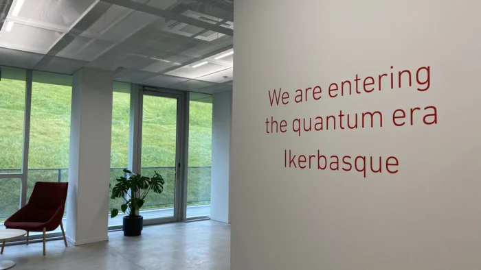 La "Milla Cuántica" de Donostia se Expande con la Supercomputadora Atenea y la Nueva Torre Cuántica