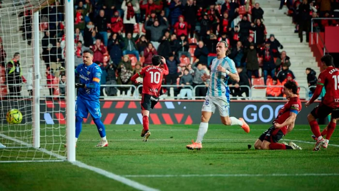 Un buen Mirandés corta la marcha positiva del Málaga