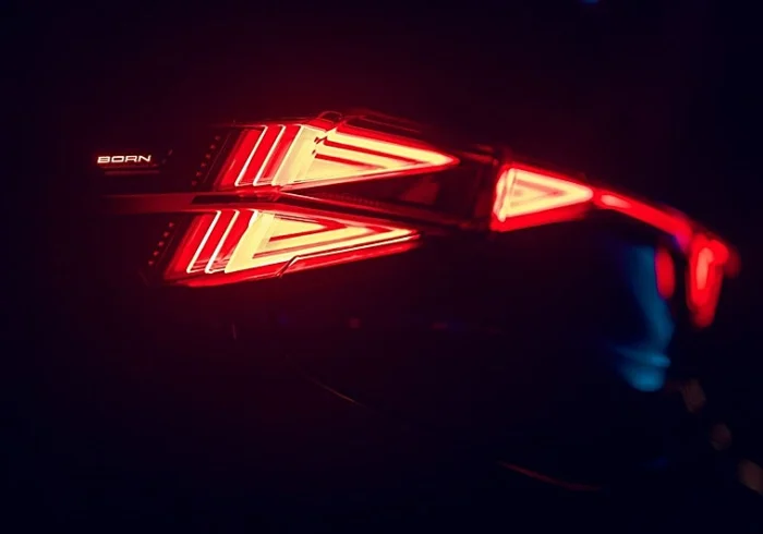 NUEVO CUPRA BORN: RENOVACIÓN TOTAL A LA VISTA