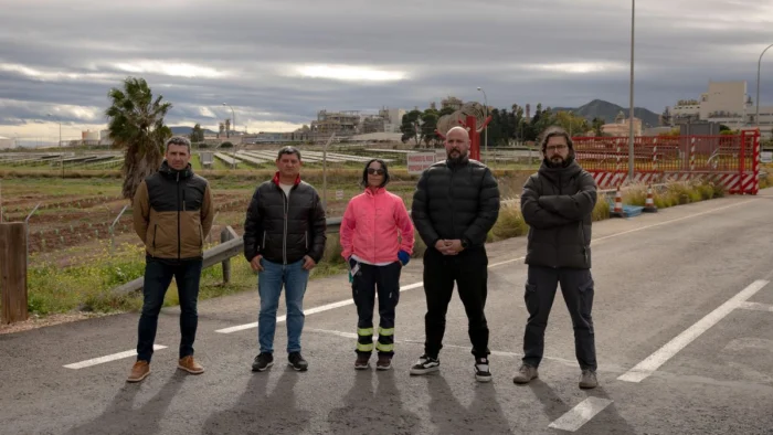 Las m&aacute;s de 2.500 historias tras el cierre de Sabic en Cartagena: "No s&eacute; c&oacute;mo pagar&eacute; la hipoteca"