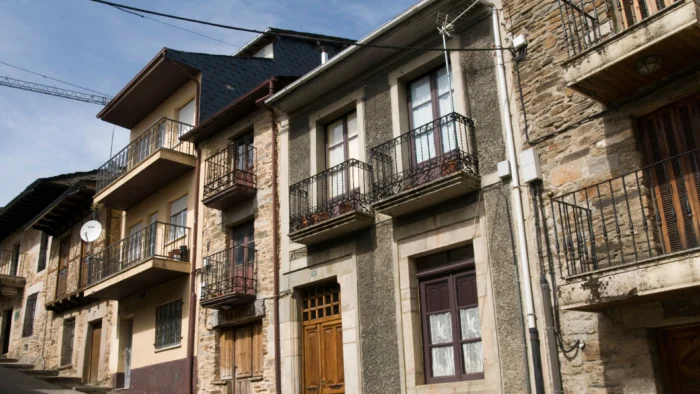 DESIGUALDAD SANITARIA: CIENTOS DE MILES DE ESPAÑOLES LEJOS DE UN HOSPITAL