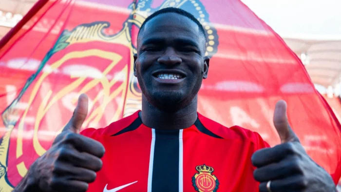 Novedades en el RCD Mallorca: Luvumbo y Salas Refuerzan la Plantilla