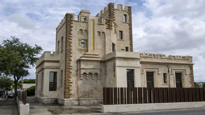 Nuevamente Vandalizado y Robado el Castillito de Bajo de Guía en Sanlúcar