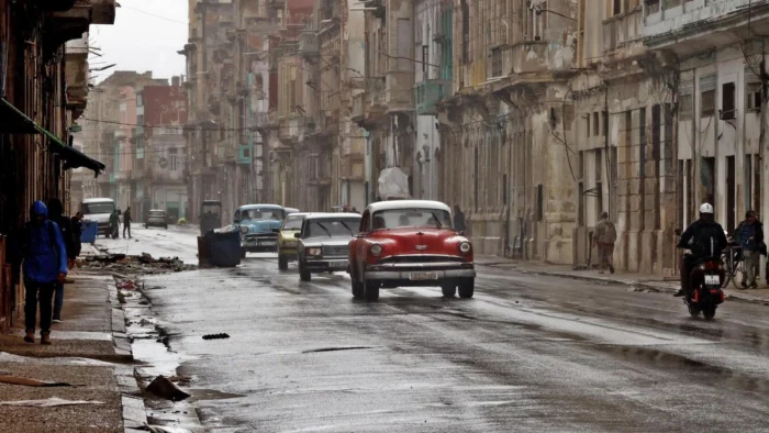 Cuba anuncia escasez de combustible para vuelos internacionales