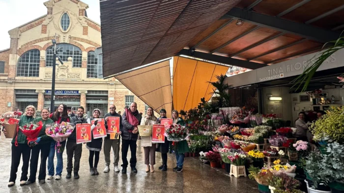 San Valentín en Alicante: sorteos, fotomatón y compras con premio