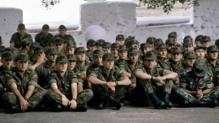 FRANCIA REVIVE EL SERVICIO MILITAR VOLUNTARIO ANTE LA INESTABILIDAD GLOBAL