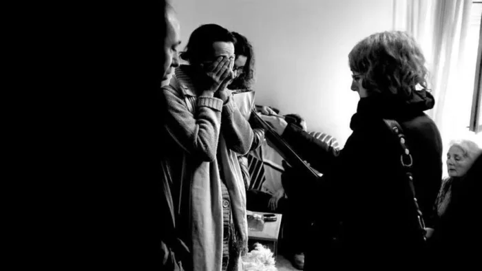 El teatro revive Cerro Belmonte, el barrio de Madrid que se independiz&oacute; de Espa&ntilde;a y visit&oacute; Cuba para frenar la especulaci&oacute;n